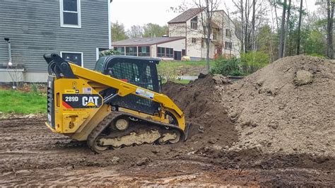 how to spread dirt with a skid steer|How.